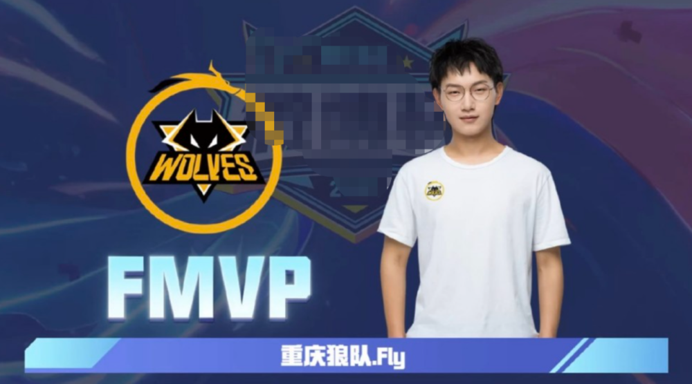 和球员的奋