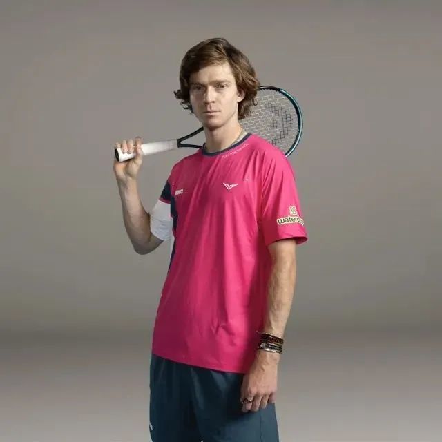 激烈的赛场 激烈的赛场